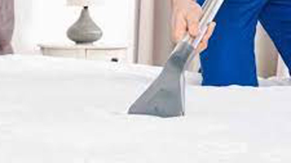 Can-You-Steam-Clean-a-Mattress-with-a-Carpet-Cleaner.jpg